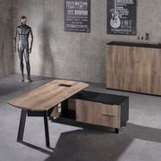 ARTO Executive Office Desk with Reversible Return 1.8M - 2.0M - Warm Oak & Black gallery detail image