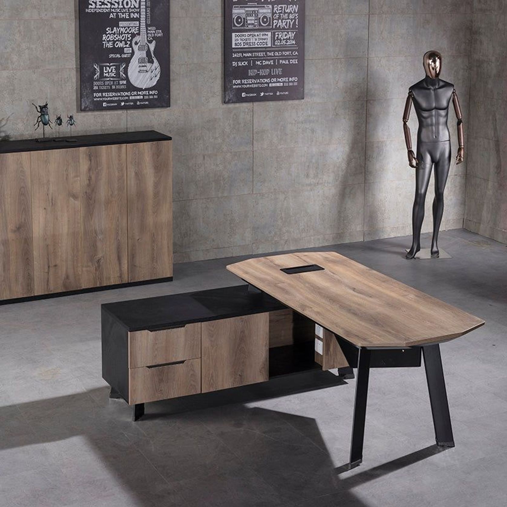 ARTO Executive Office Desk with Reversible Return 1.8M - 2.0M - Warm Oak & Black gallery detail image