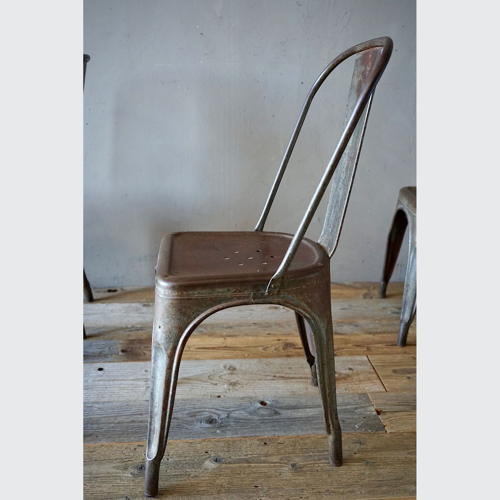 Set of  6 Vintage French Tolix Chairs gallery detail image