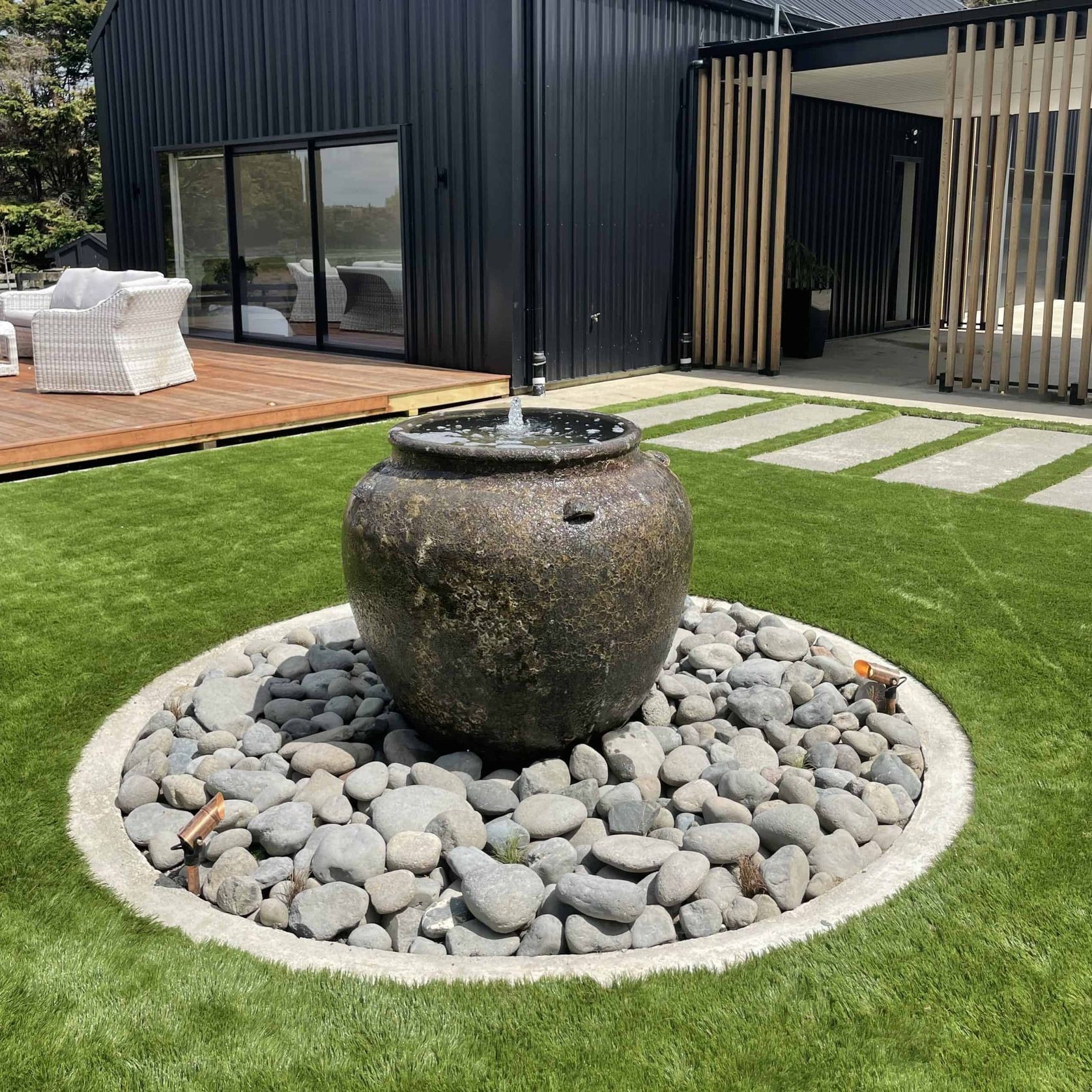 Giant Oil Jar gallery detail image