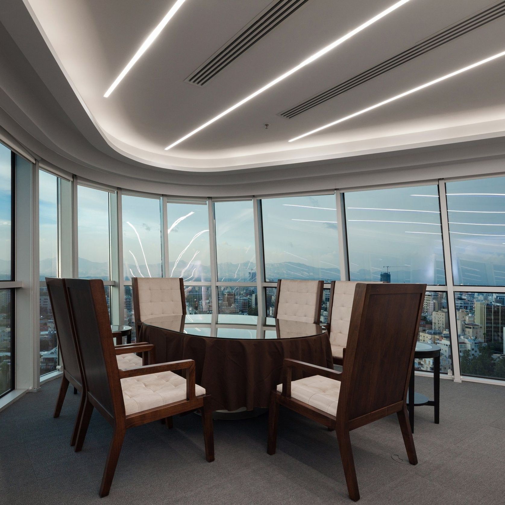 iN30 gallery detail image