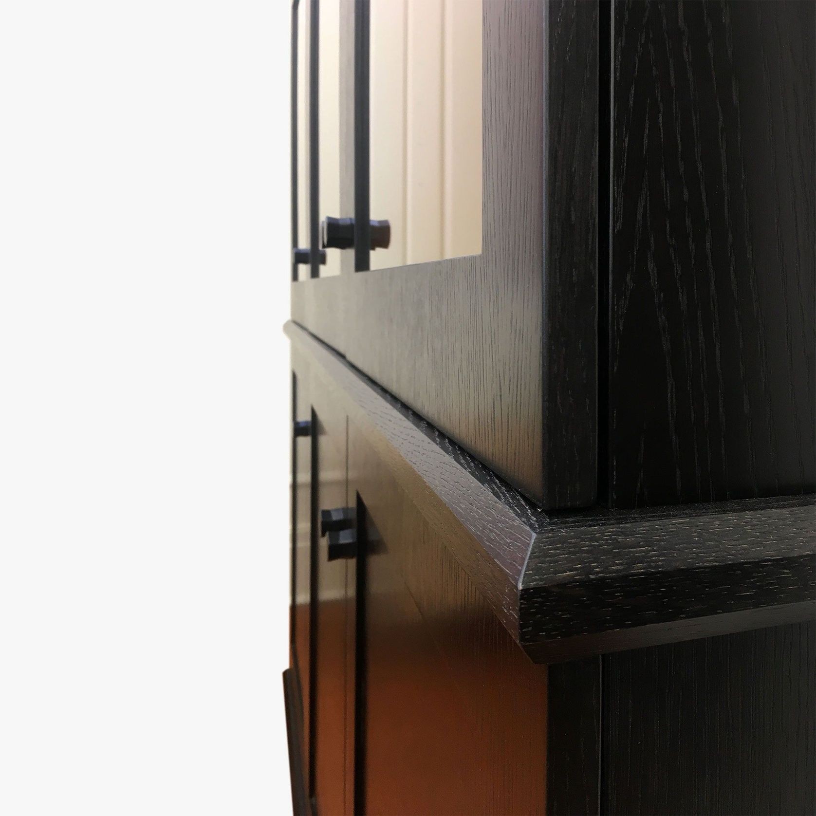 Beda Display Cabinet gallery detail image