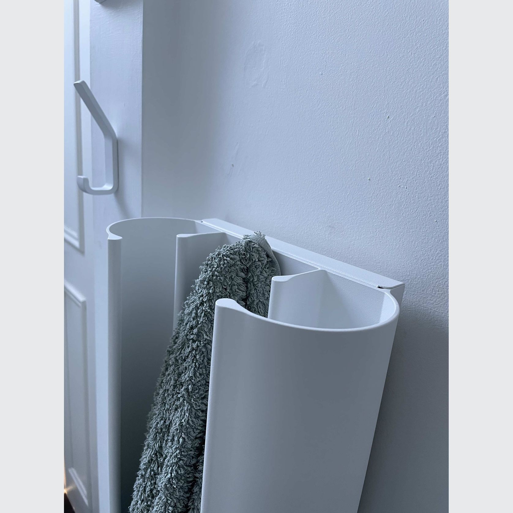 Loop Towel Warmer | White gallery detail image