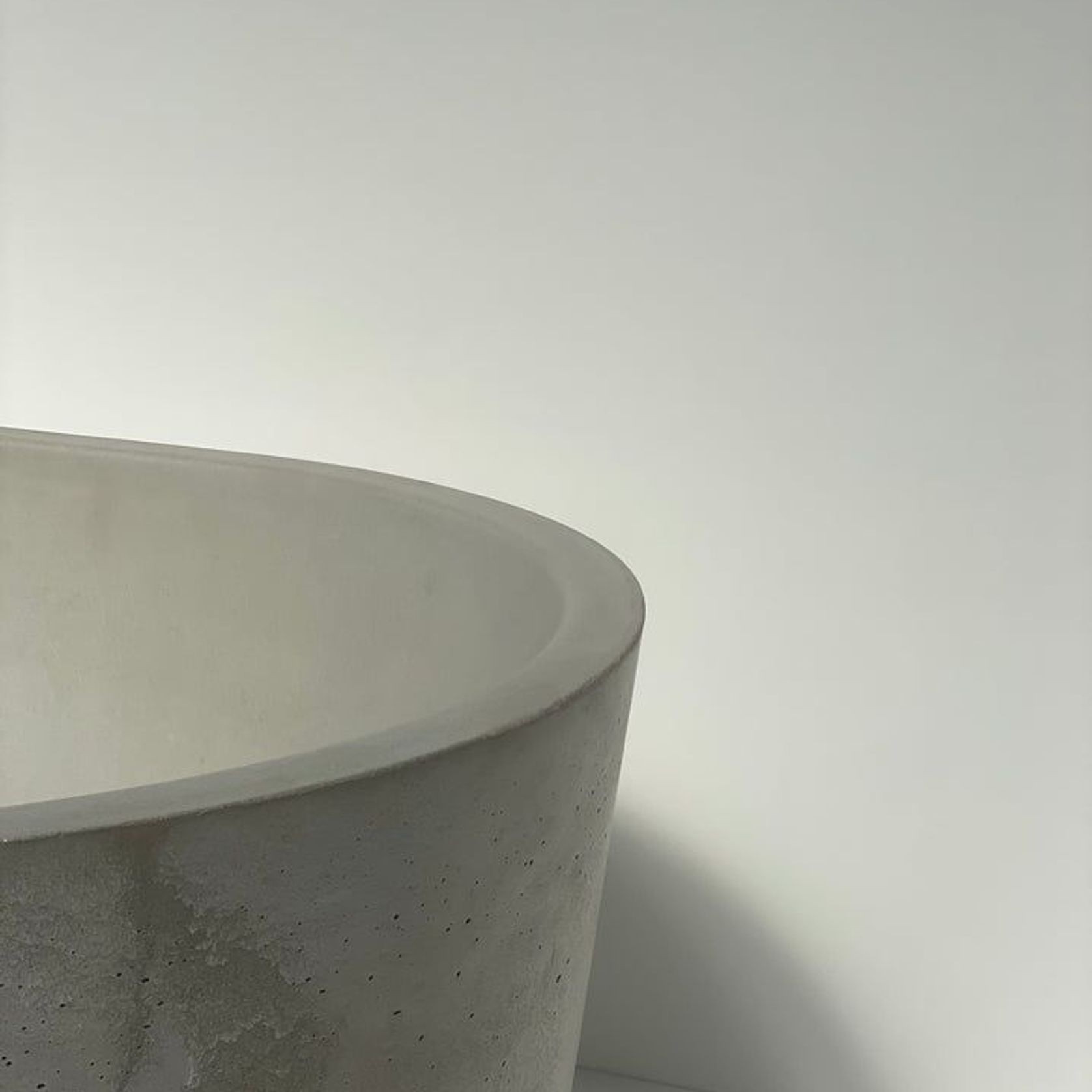 Concrete Republic Kurva Jr Concrete Bath gallery detail image