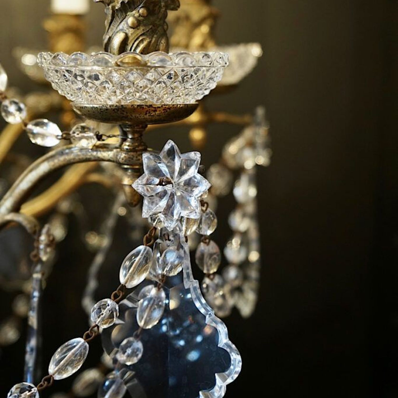 Large Antique French Chandelier gallery detail image