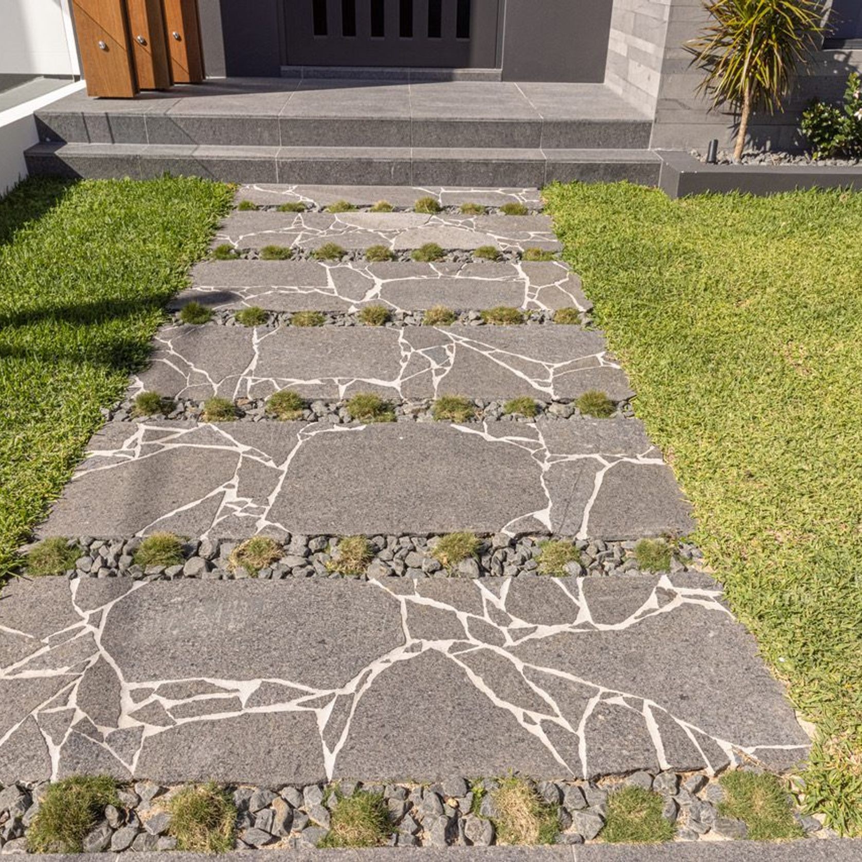 Impala Black Granite Crazy Paving gallery detail image
