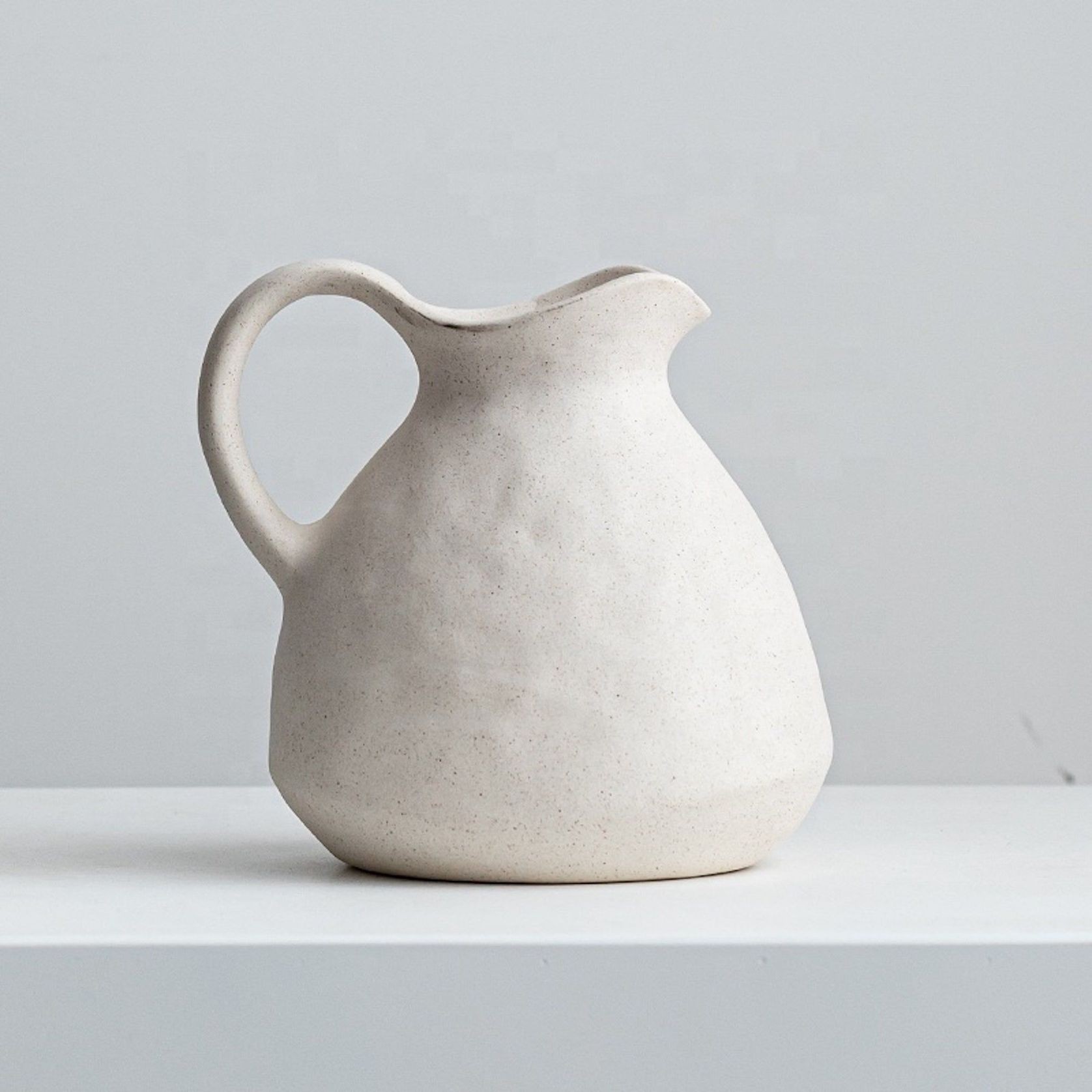 Holly | Ceramic Vessel gallery detail image