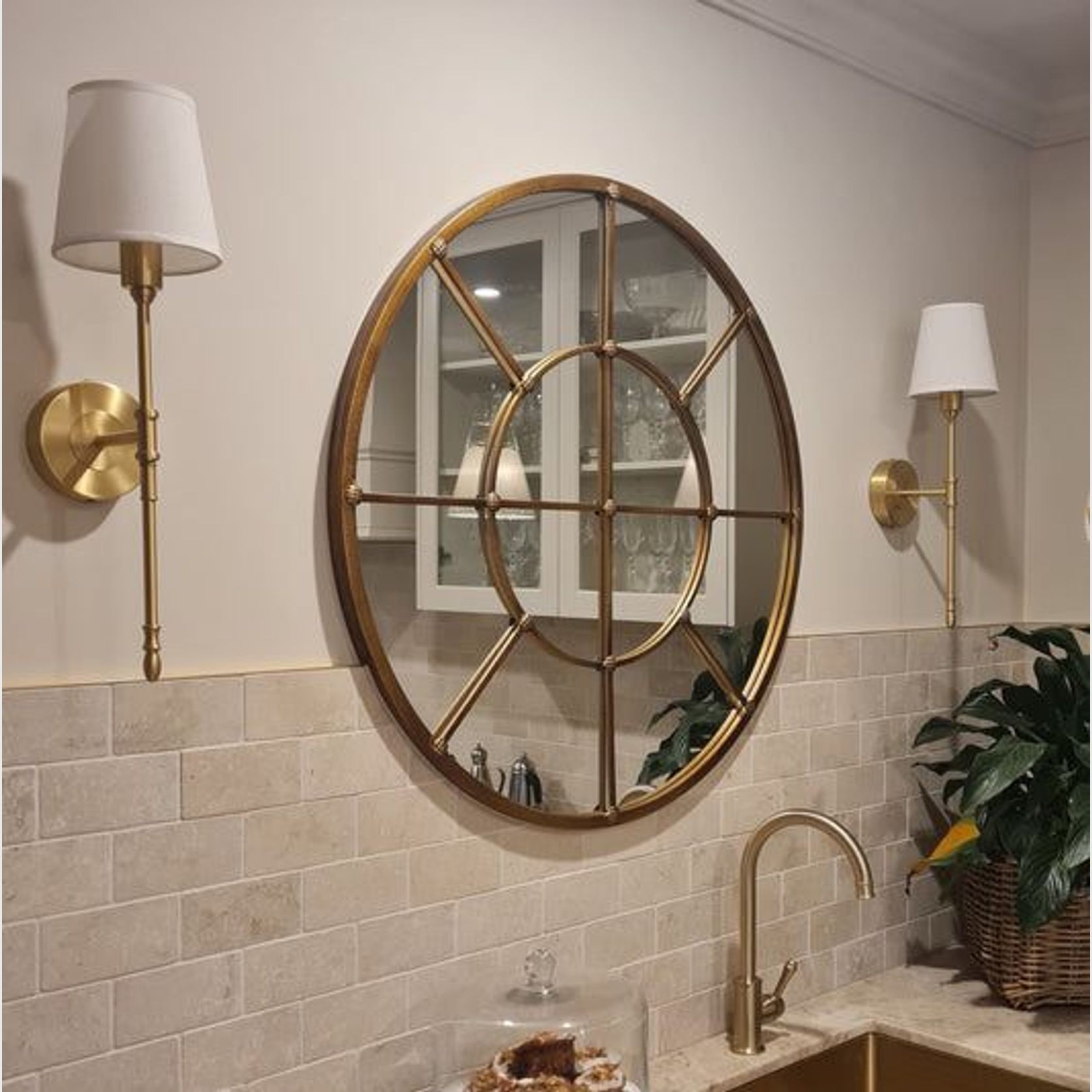 French Styled Round Mirror gallery detail image