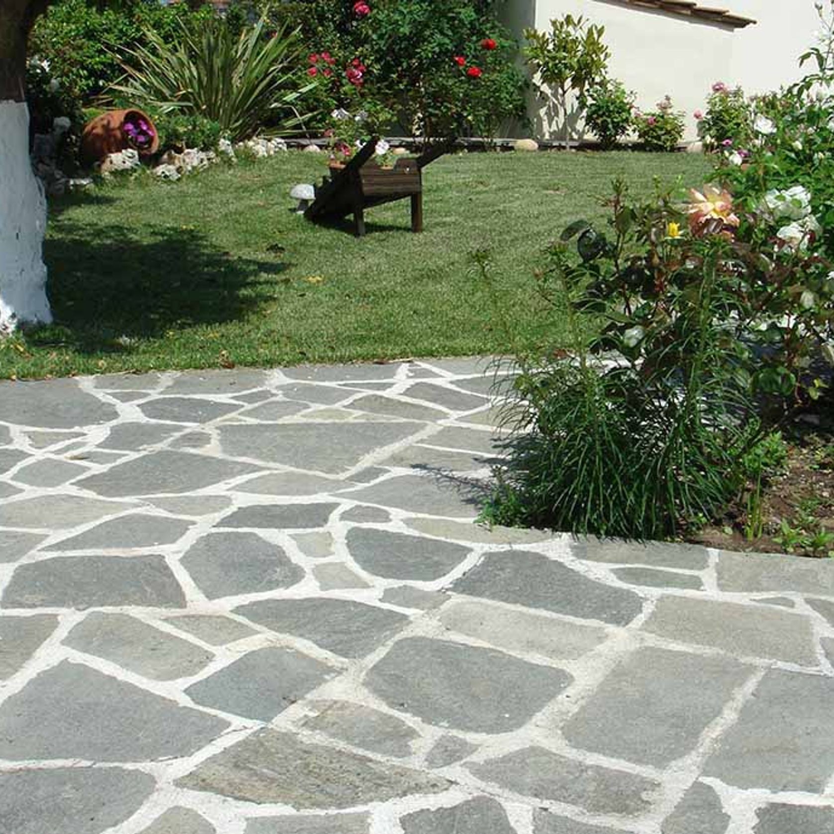 Loden Quartzite Crazy Paving gallery detail image