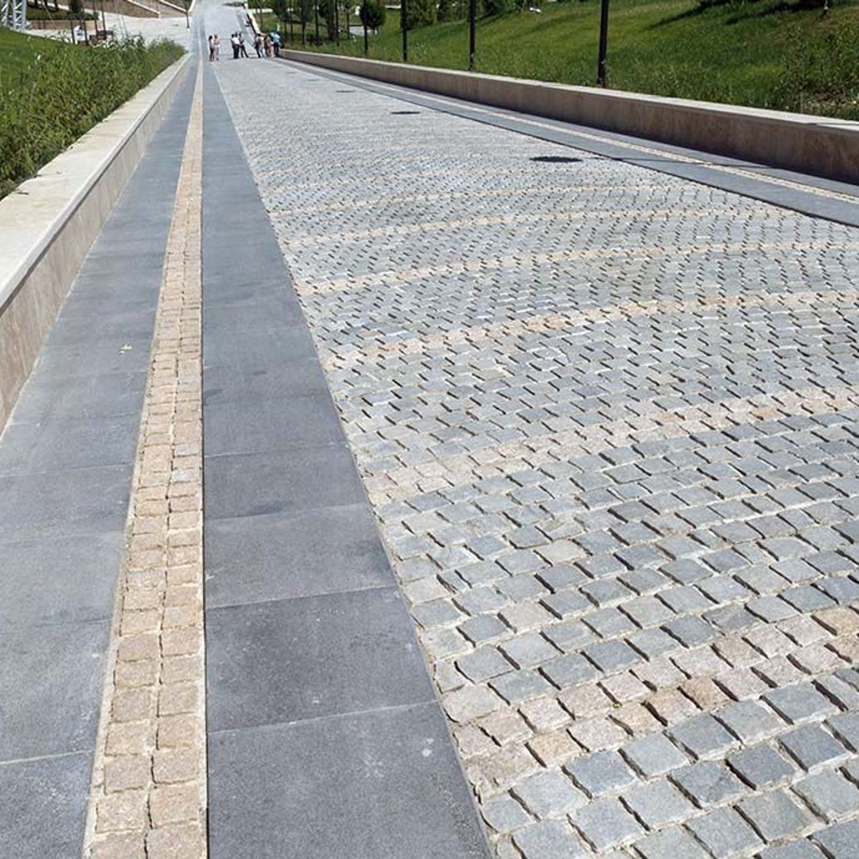 Loden Quartzite Cobblestones gallery detail image