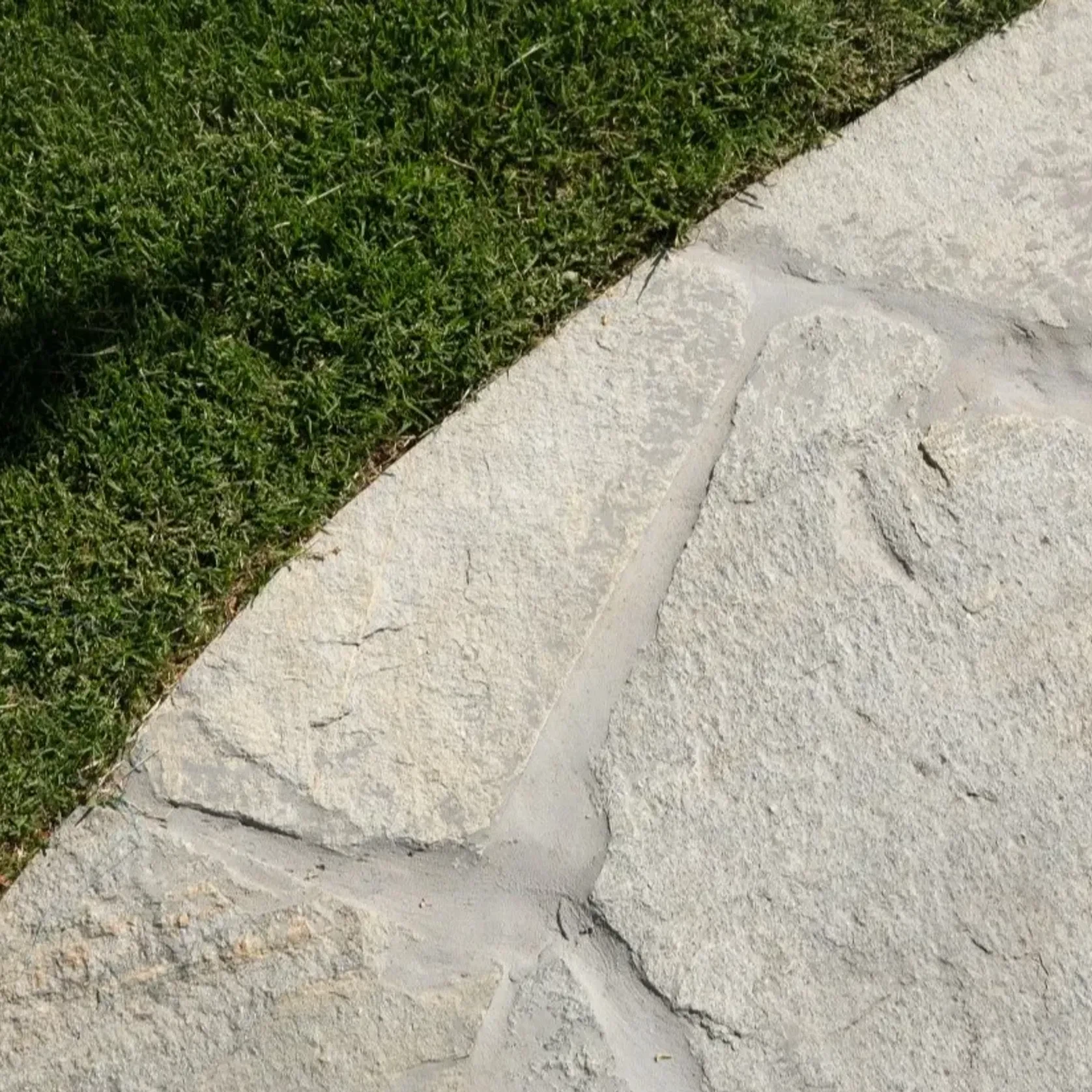 Loden Quartzite Crazy Paving gallery detail image