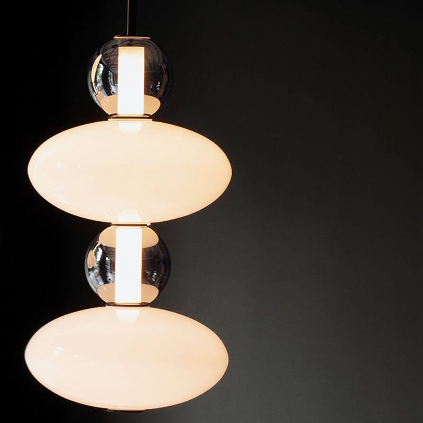 Lumiere 2 Pendant Light gallery detail image