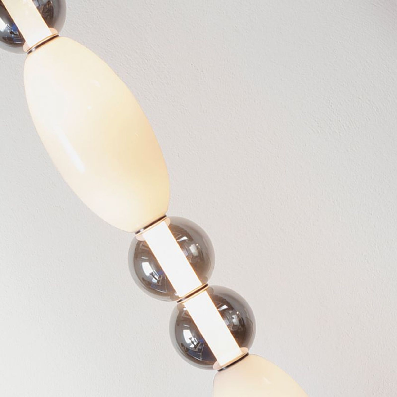 Lumiere 3 Pendant Light gallery detail image