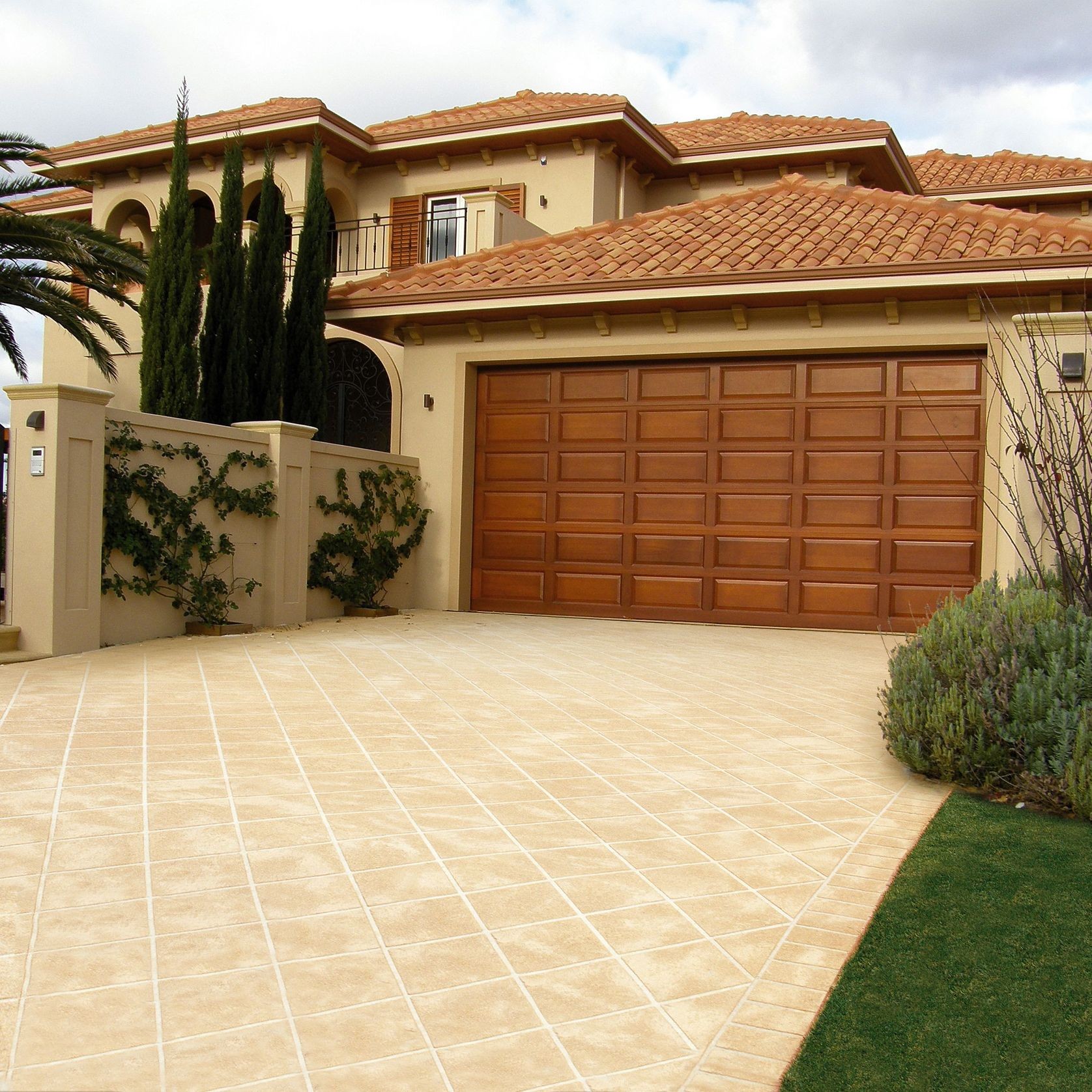 Dulux Avista Concrete Stencils gallery detail image