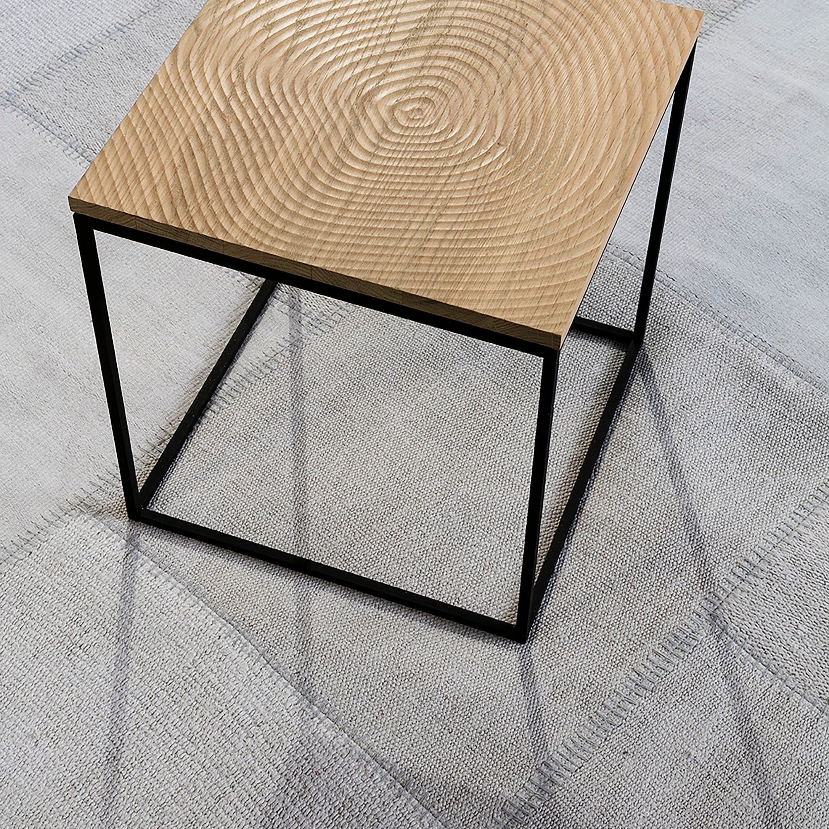 Log side table gallery detail image