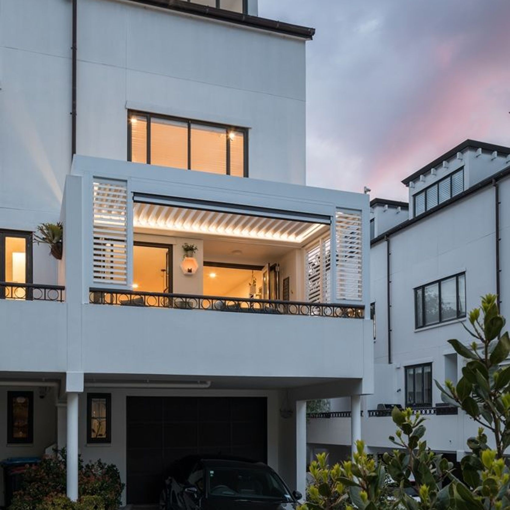 The Louvretec Outdoor Room gallery detail image