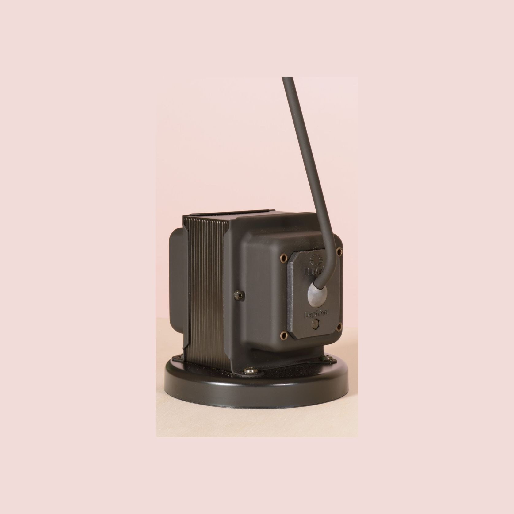 Daphine gallery detail image