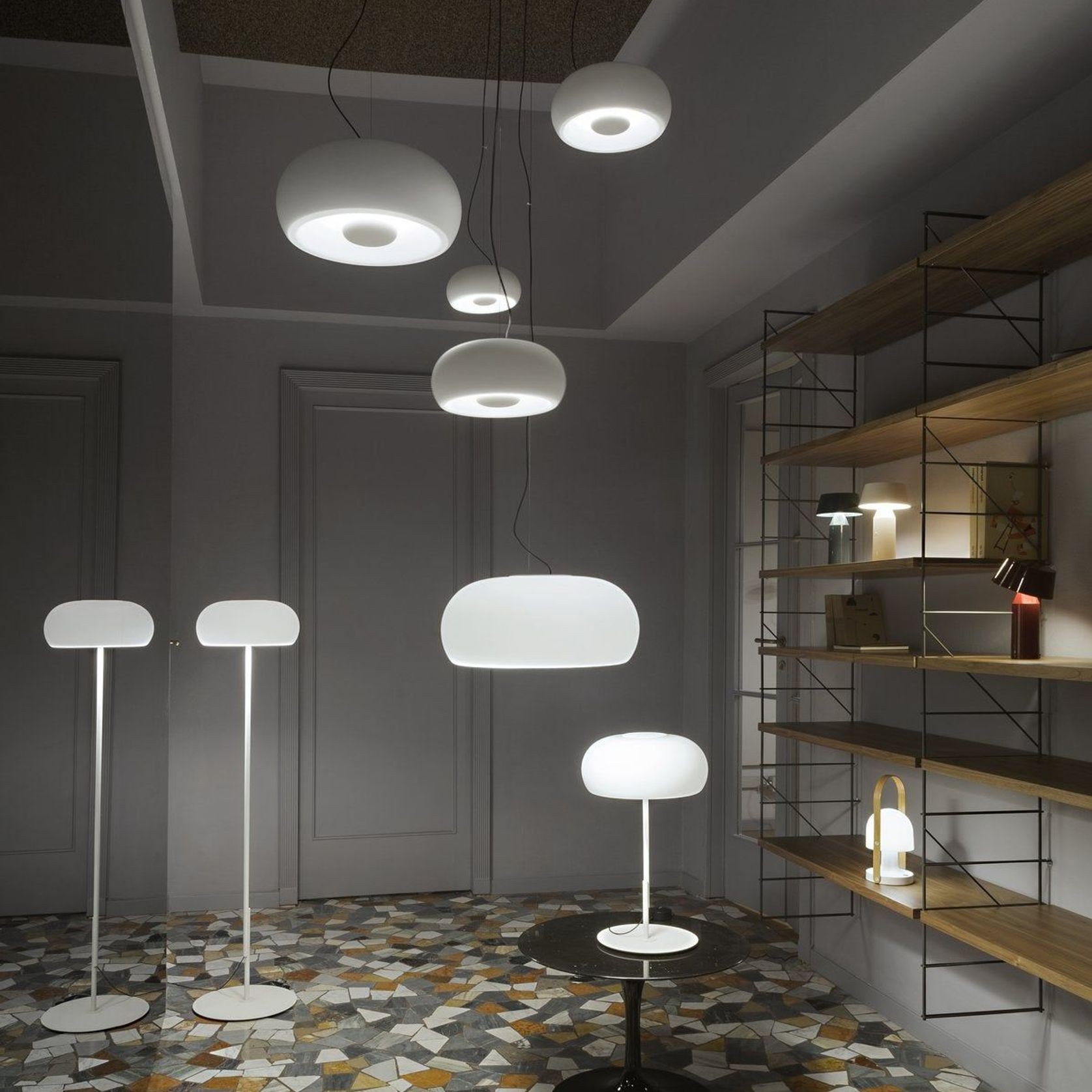 Vetra Table Lamp gallery detail image