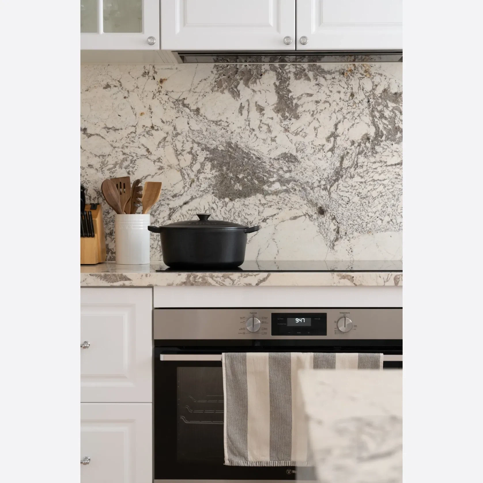 Monalisa Granite Benchtop gallery detail image