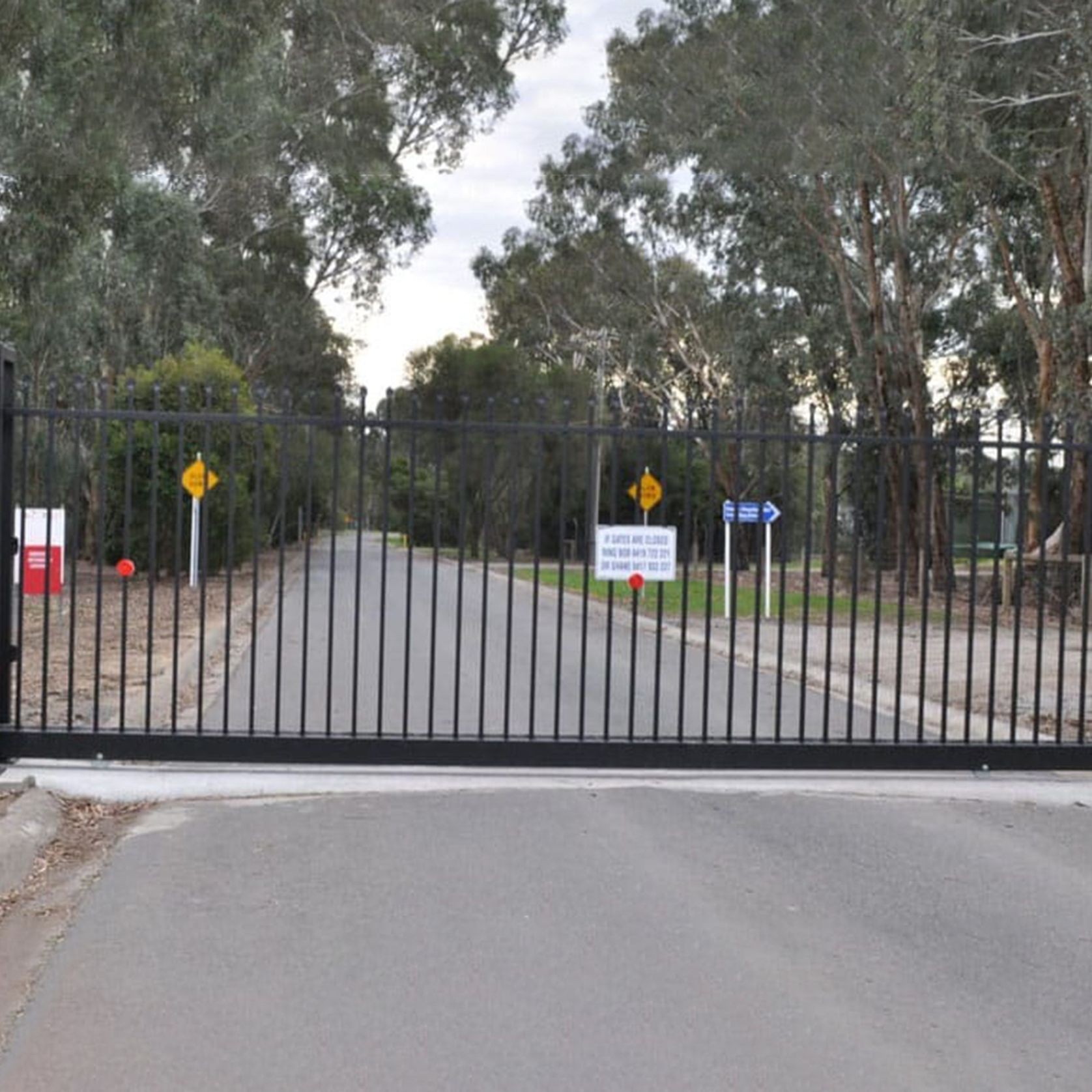 MTL - Track Sliding Gate gallery detail image
