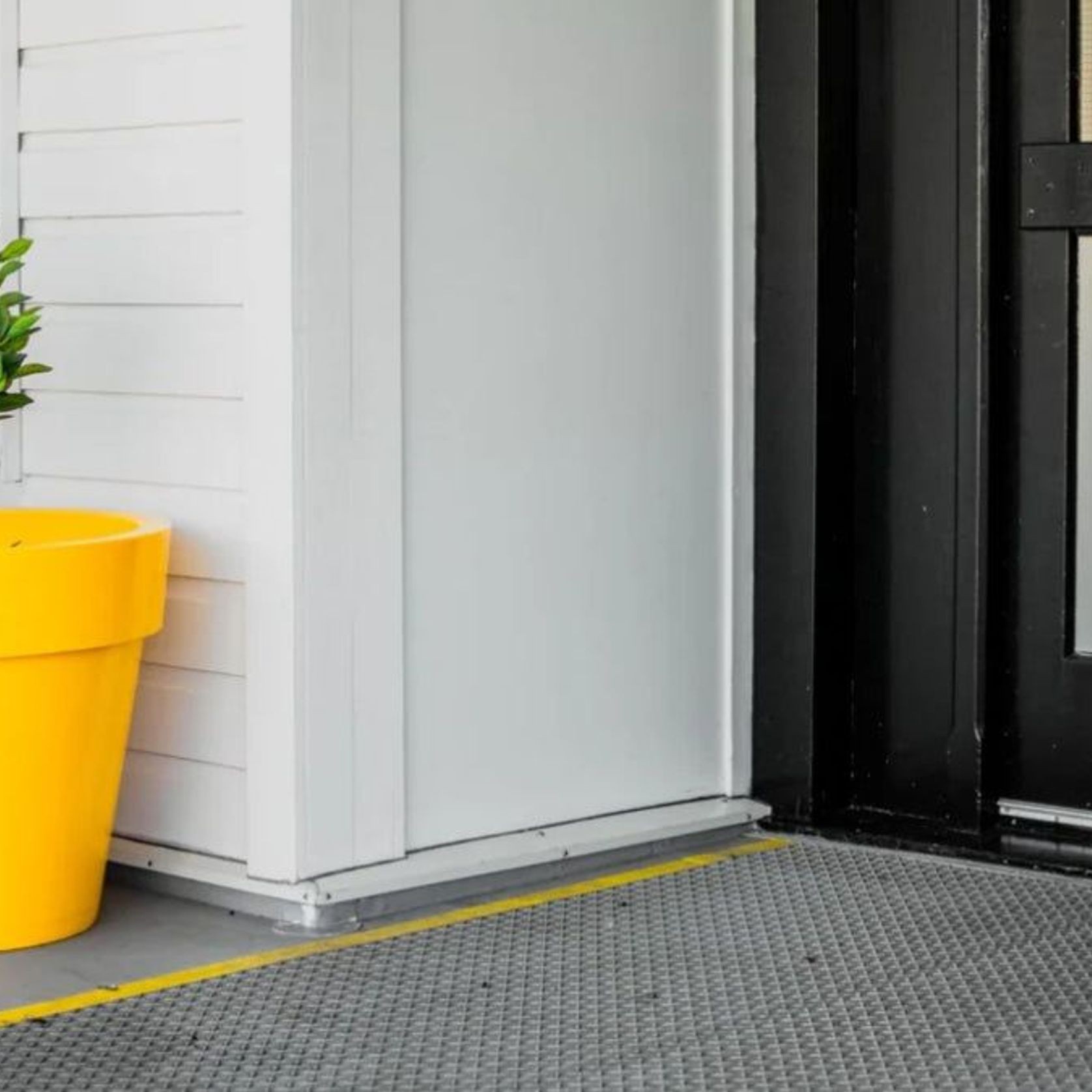 Madrid 600 Planter gallery detail image