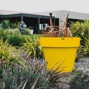 Madrid 900 Planter gallery detail image