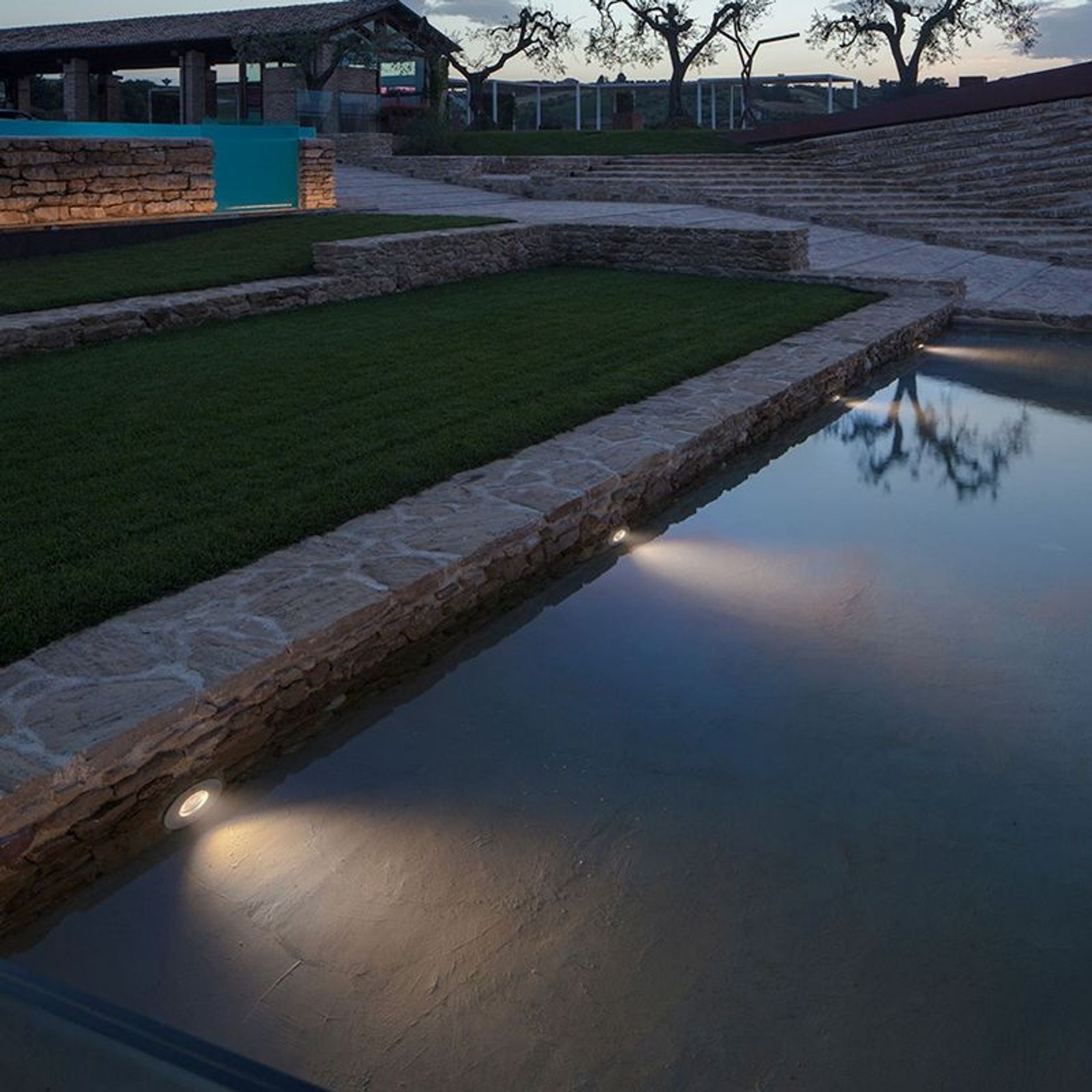 Moby 2.1 Underwater Projector Light gallery detail image