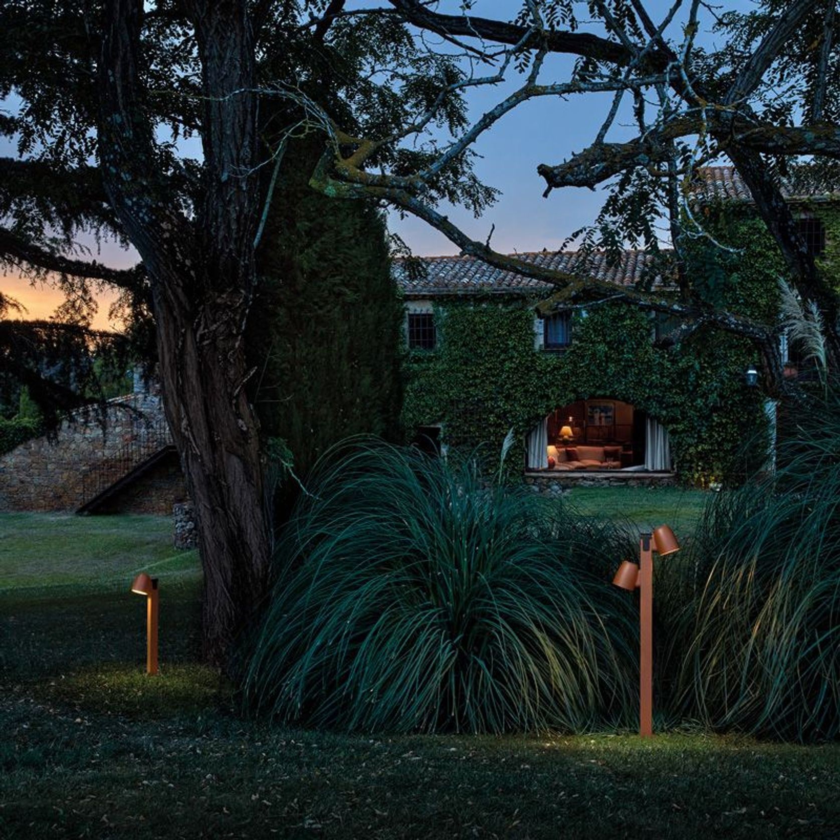 Nut B/90/2L Outdoor Bollard gallery detail image