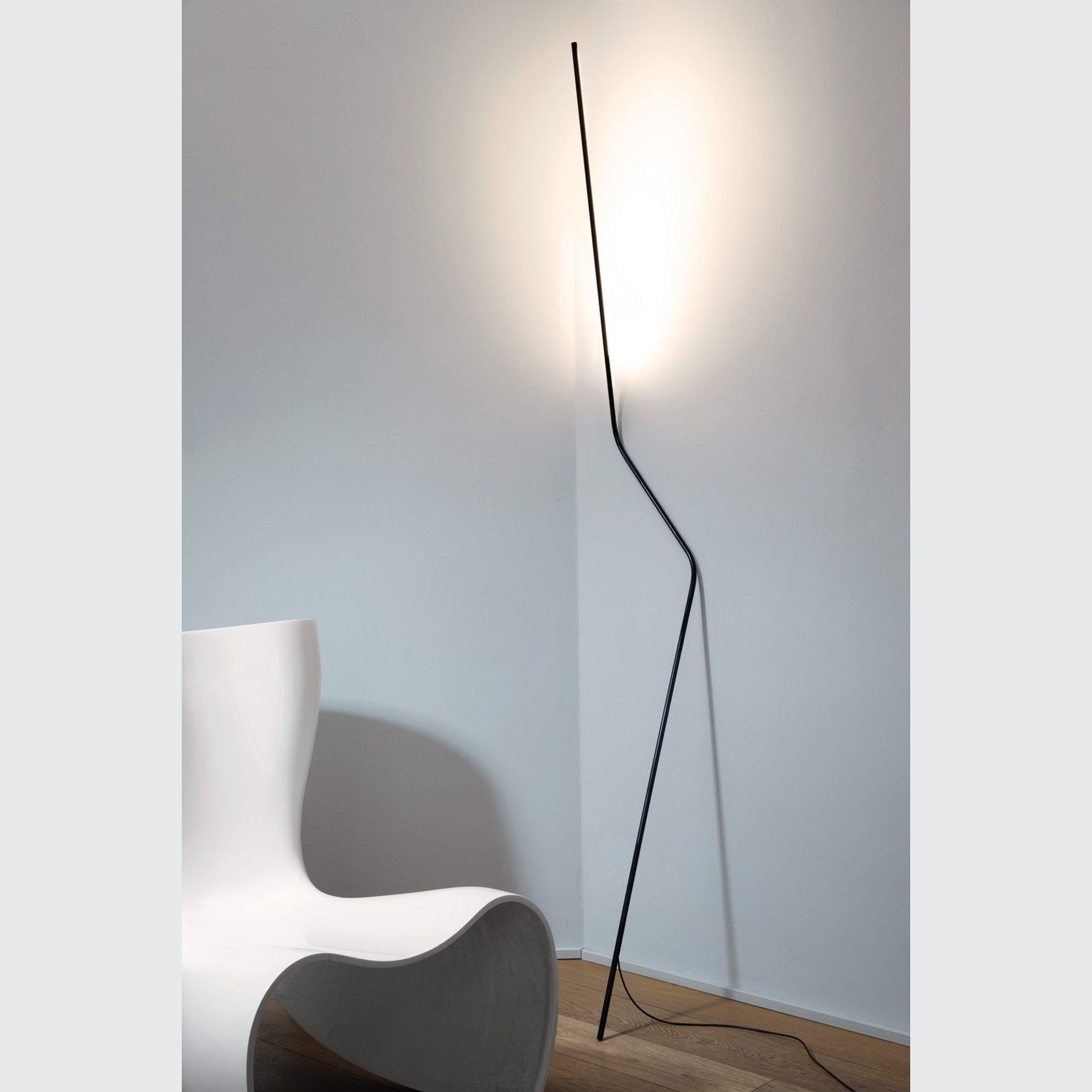 Neo Floor Lamp gallery detail image
