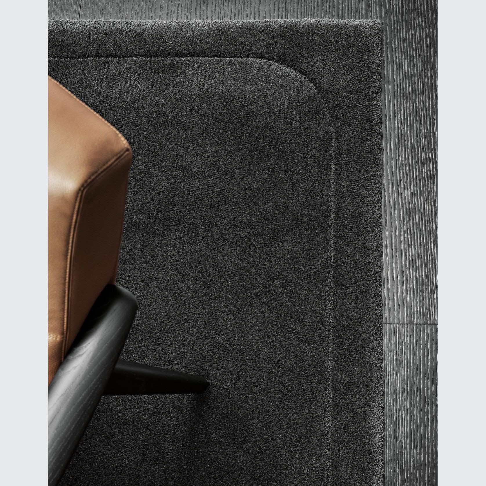 Outline gallery detail image