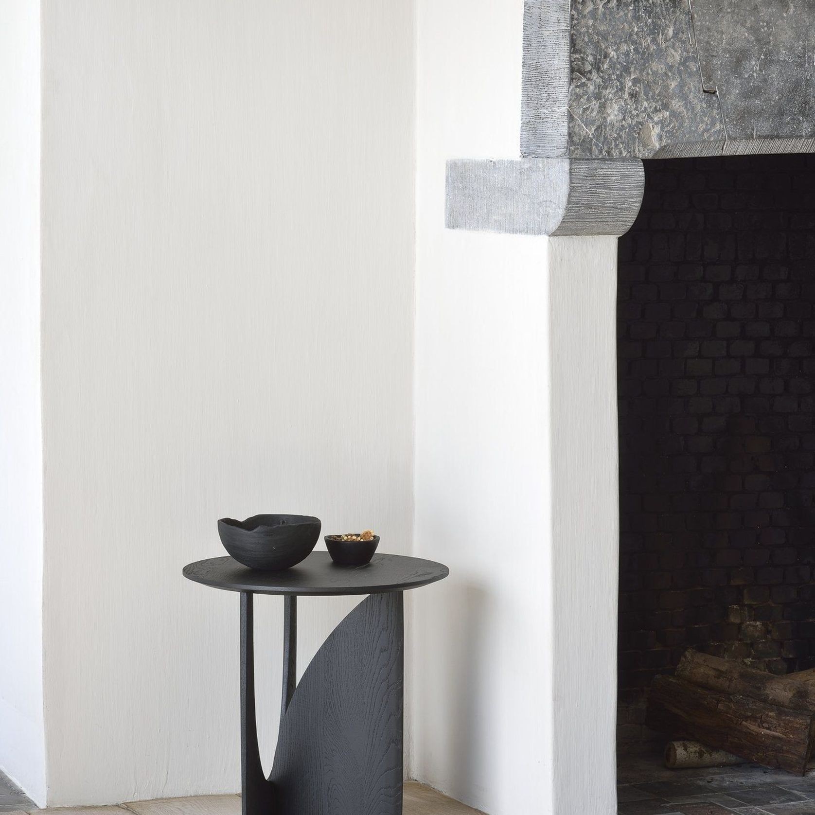 Oak Geometric side table gallery detail image