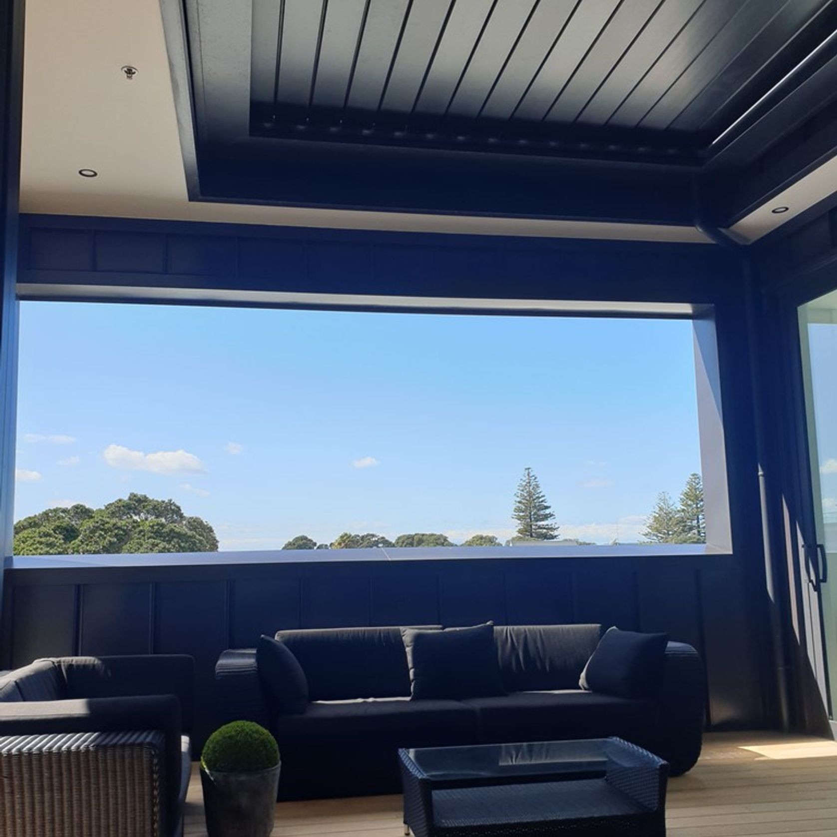 Louvretec Retractable Opening Roofs gallery detail image