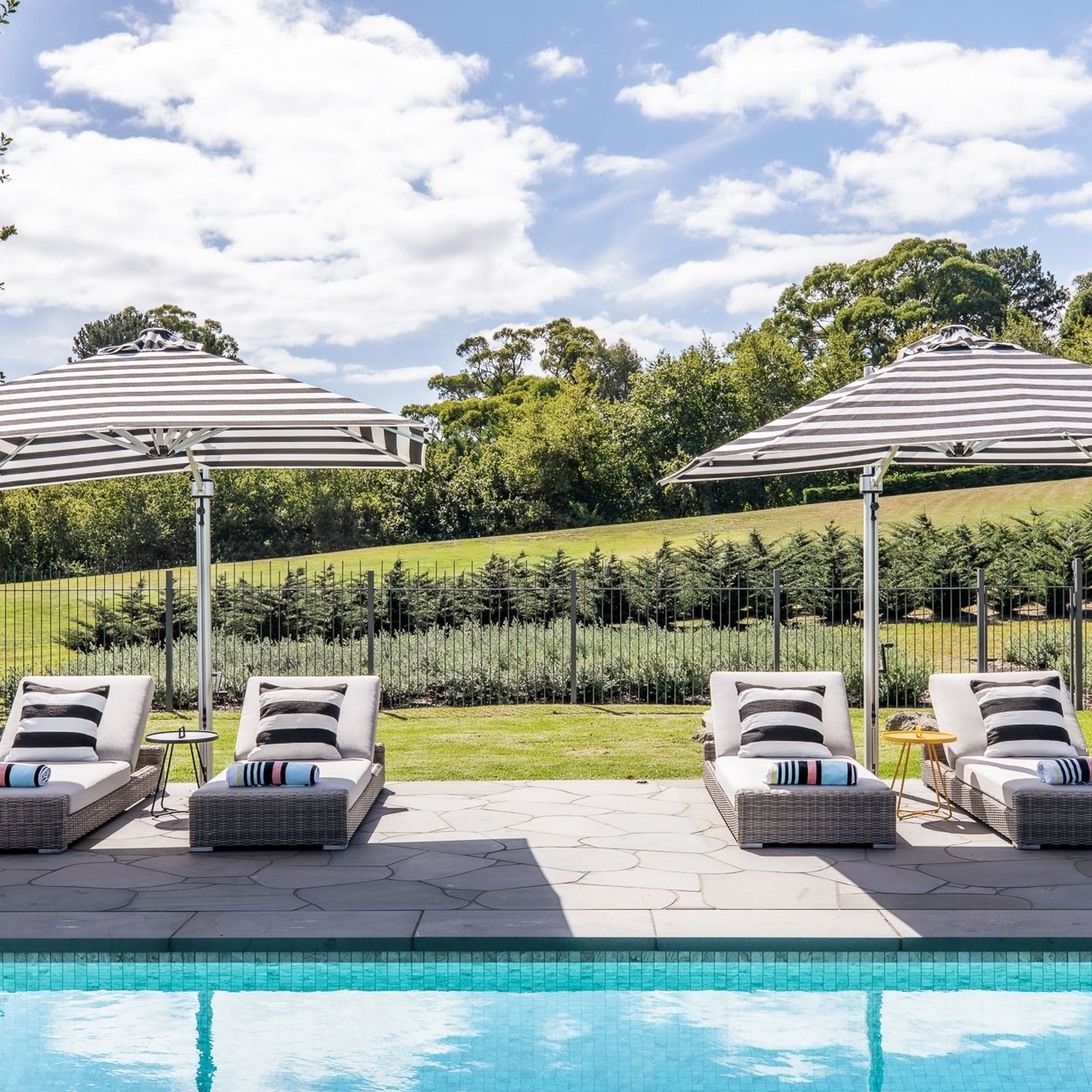 Premium Bluestone Pool Coping gallery detail image