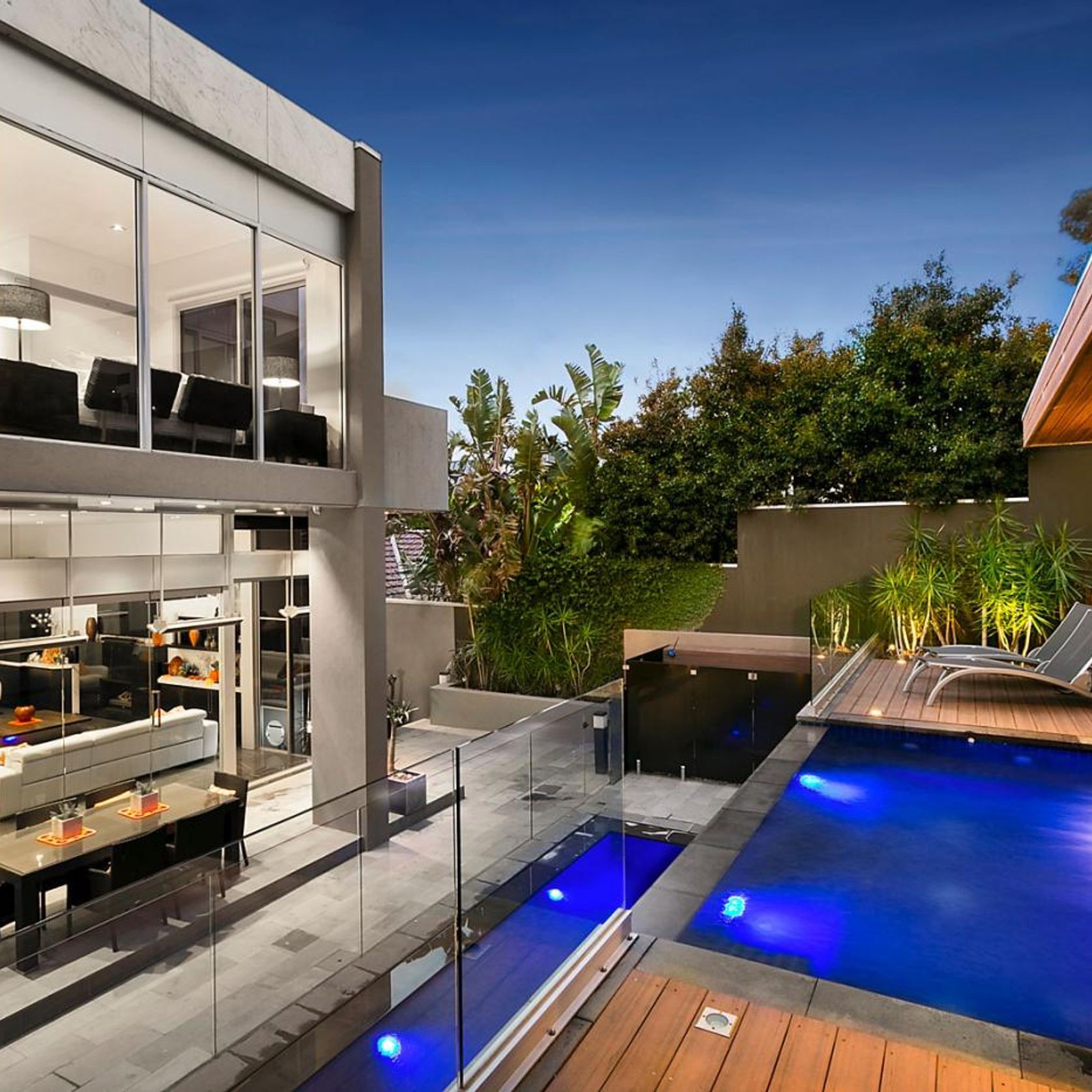 Premium Bluestone Pool Coping gallery detail image