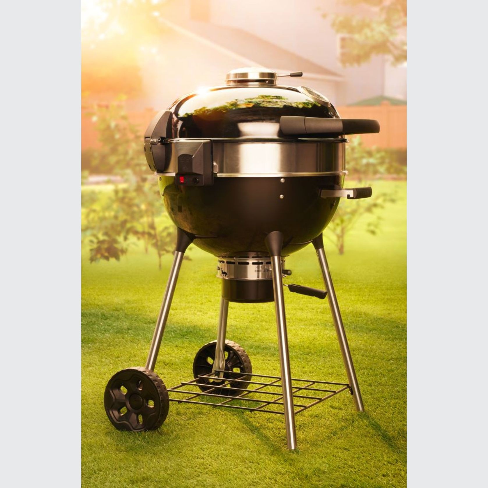 PRO22 Charcoal Kettle Grill, Black gallery detail image