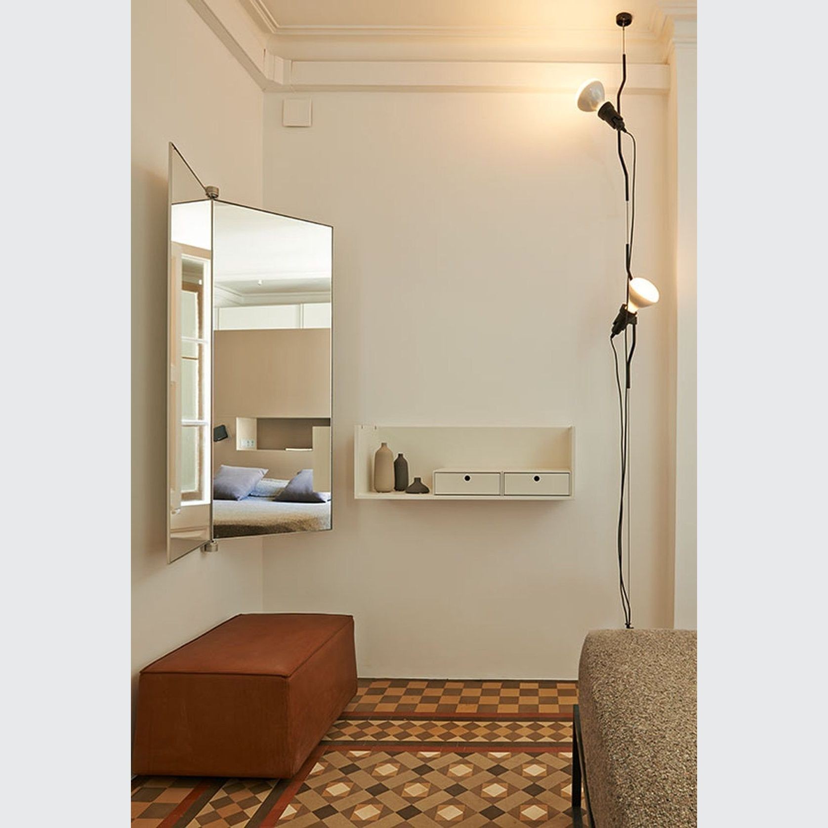 Parentesi gallery detail image