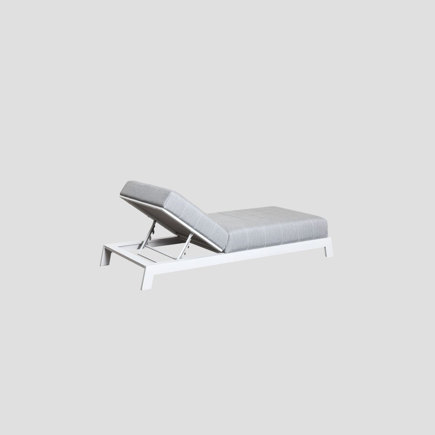 Piha Lounger - White gallery detail image