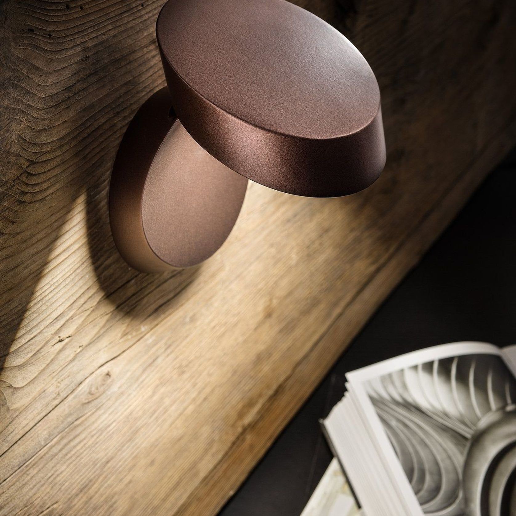 Pin-Up gallery detail image