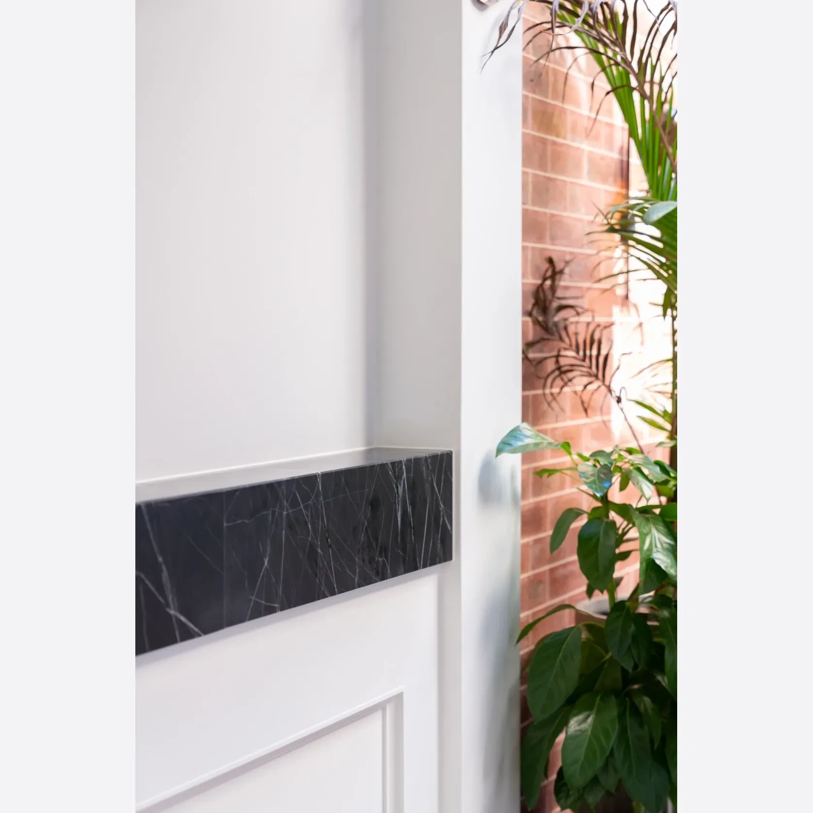Marquina Quartzite Benchtop gallery detail image