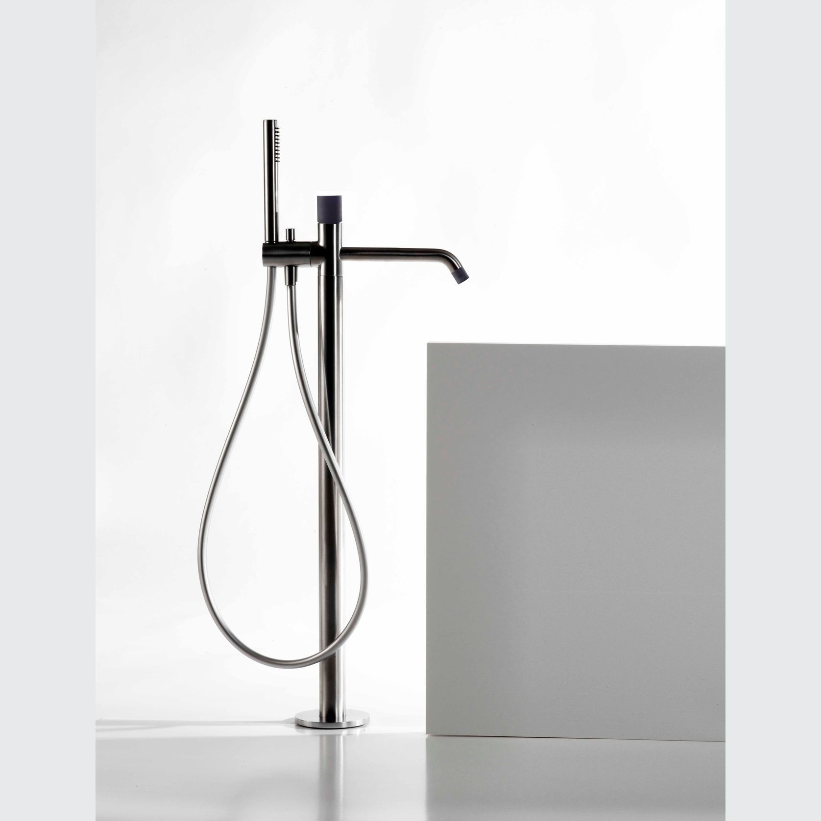 Antonio Frattini R261 Free Standing Bath Tap gallery detail image