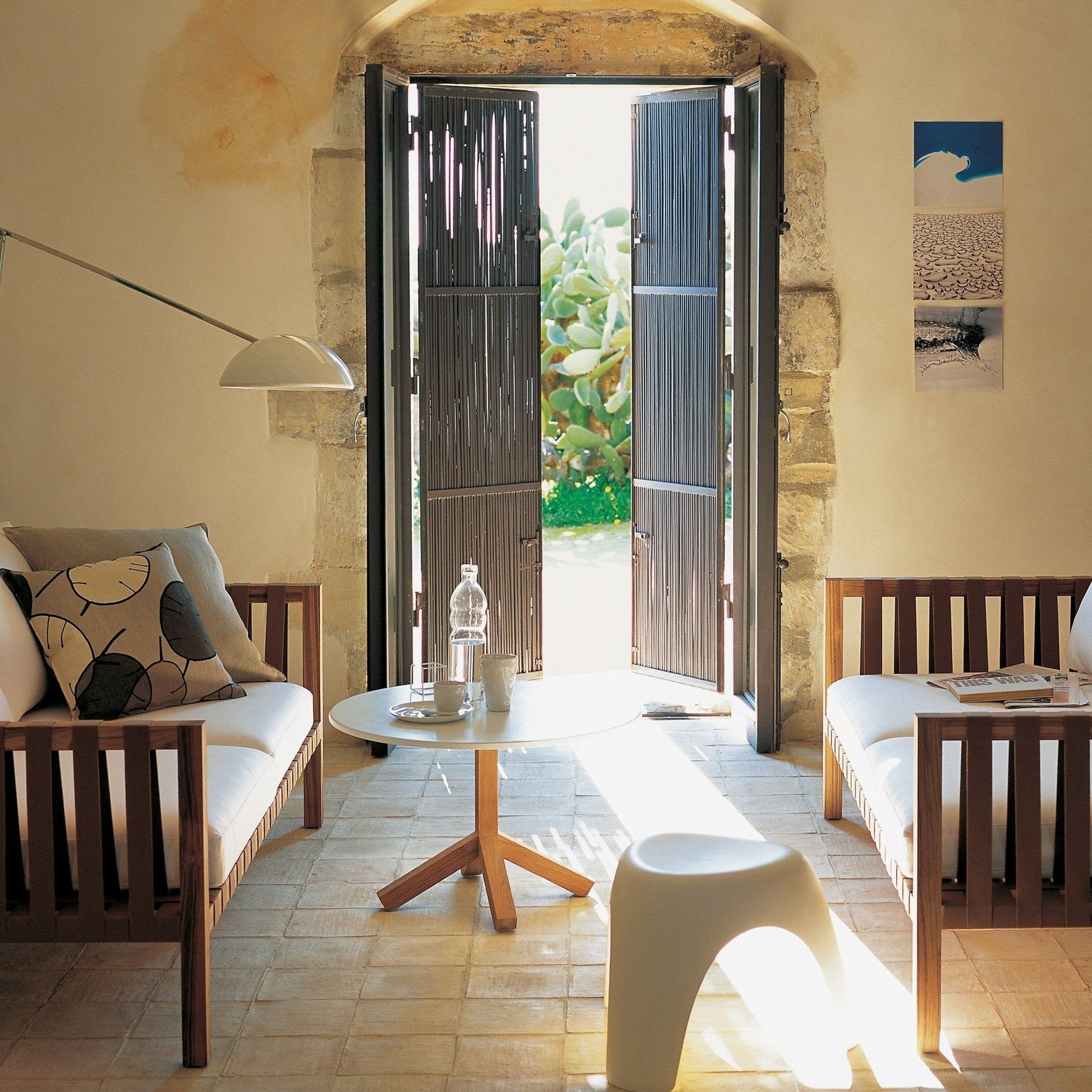 Mistral 102 Sofa gallery detail image