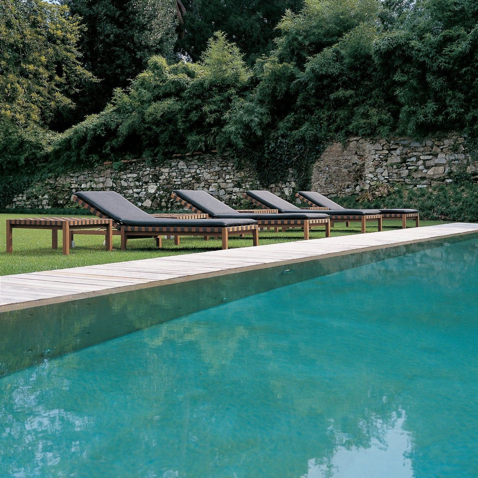 Mistral Sunlounger gallery detail image