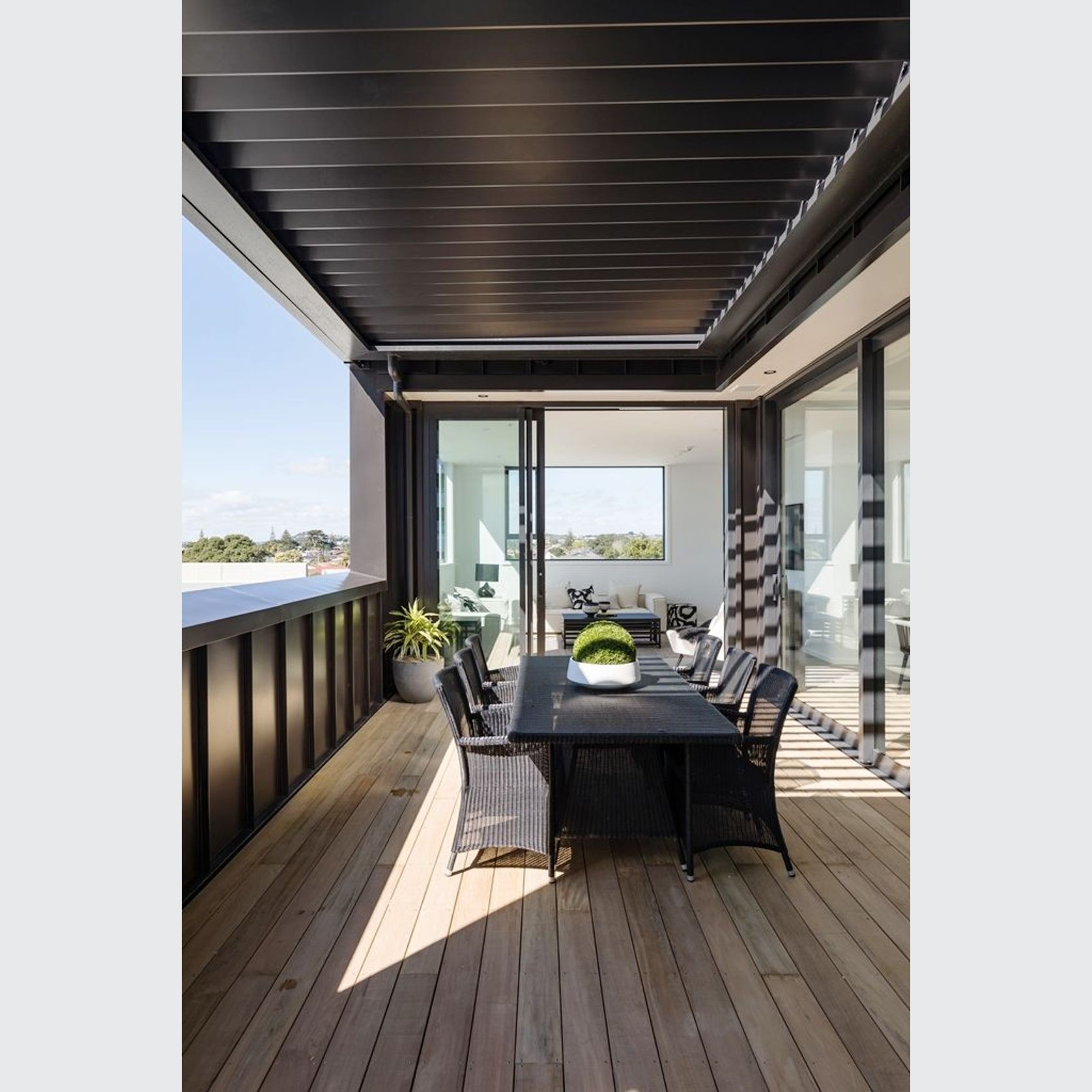 Louvretec Retractable Opening Roofs gallery detail image