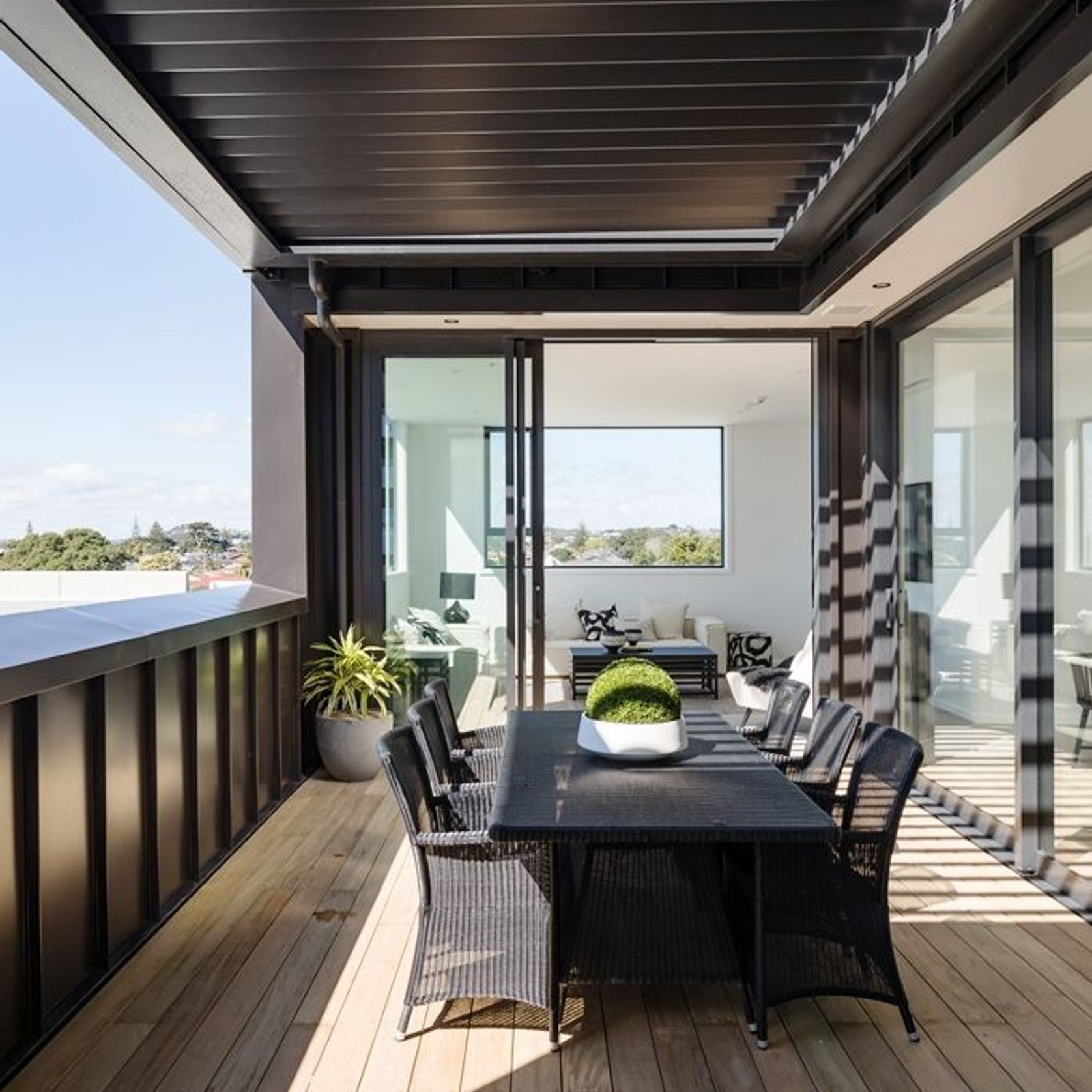 Louvretec Retractable Opening Roofs gallery detail image