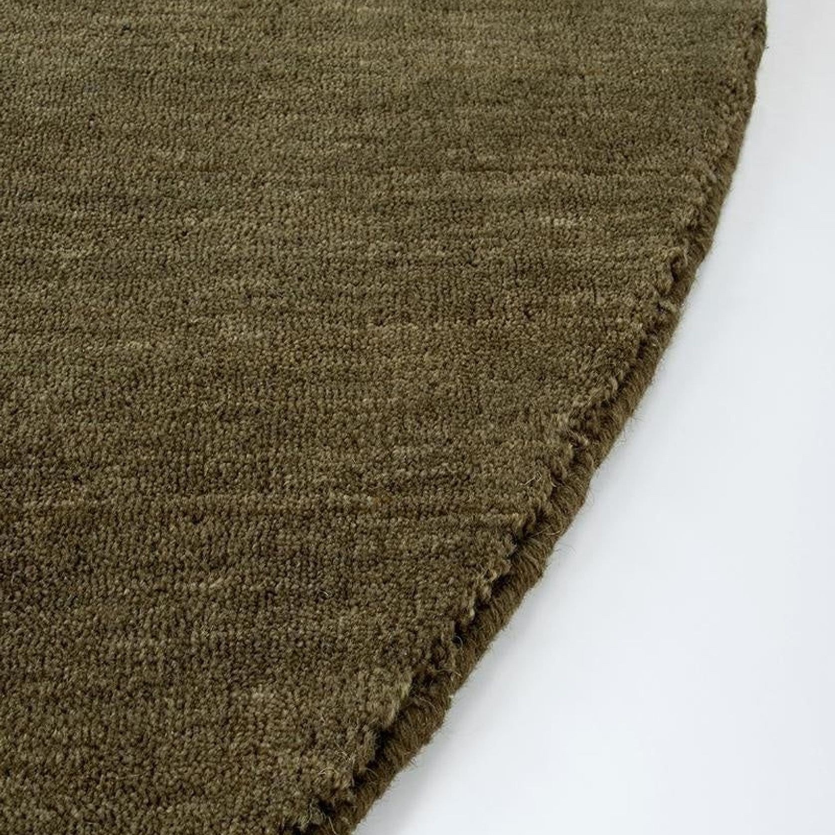 Baya Sandringham 100% NZ Wool Round Rug - Moss gallery detail image
