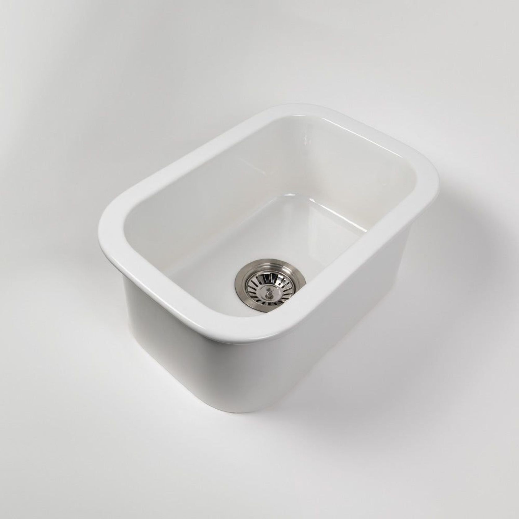 Oswynn 330x483 Gloss White Fireclay Single Bowl Sink gallery detail image