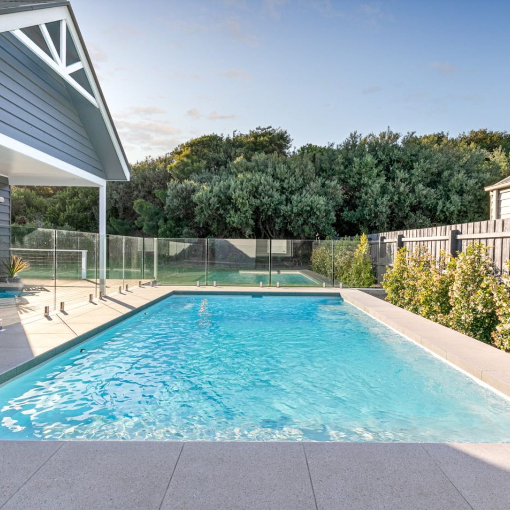 Silver Grey Granite Pool Coping gallery detail image