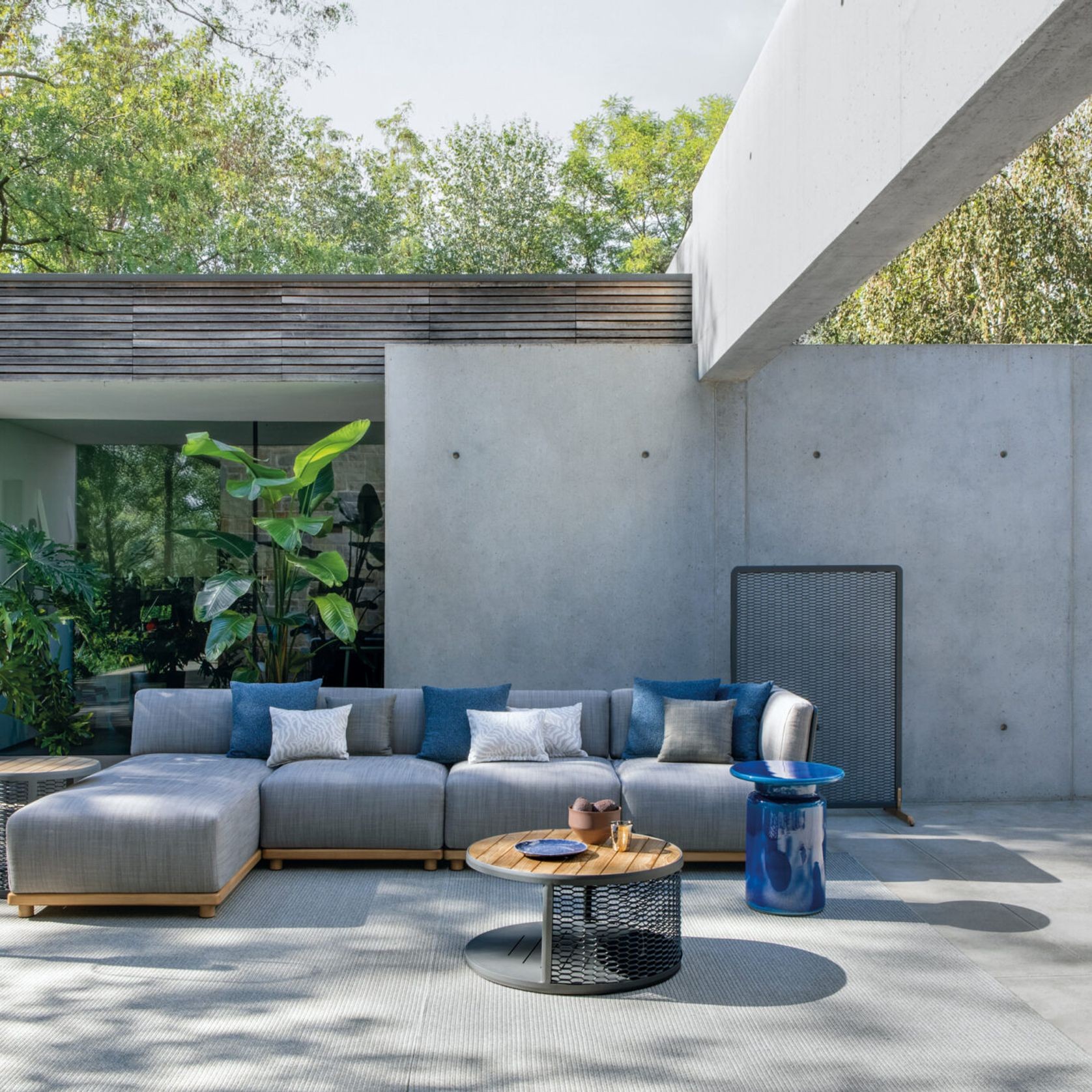 Switch Outdoor Sofa by Atmosphera gallery detail image