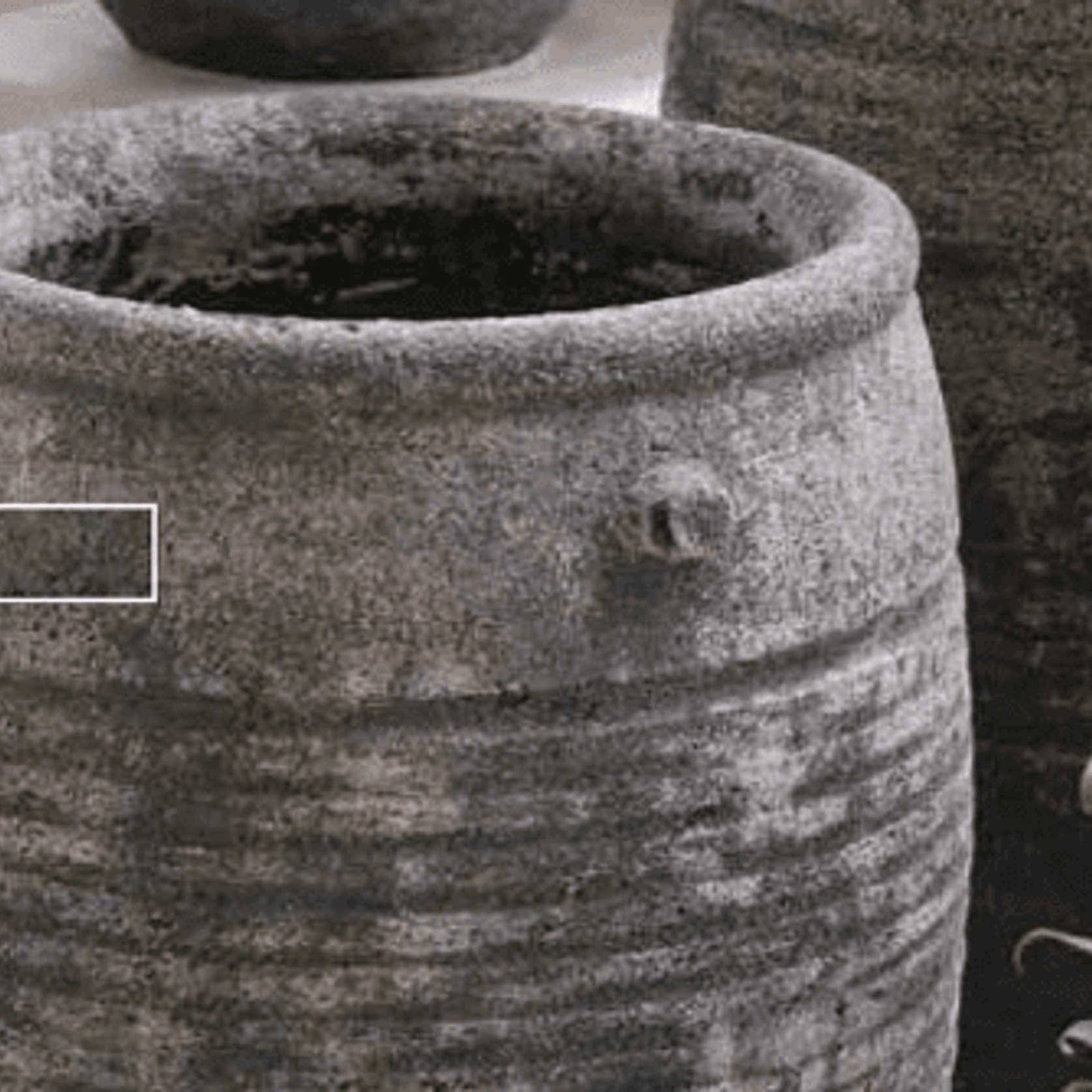 Atlantis - Skorpio Jar (No Lines) gallery detail image