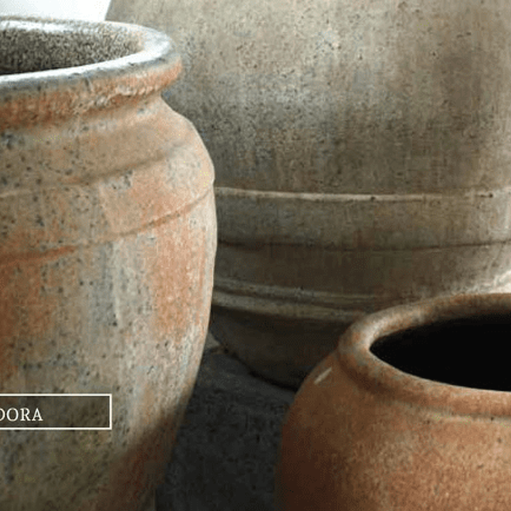 Atlantis - Skorpio Jar (No Lines) gallery detail image